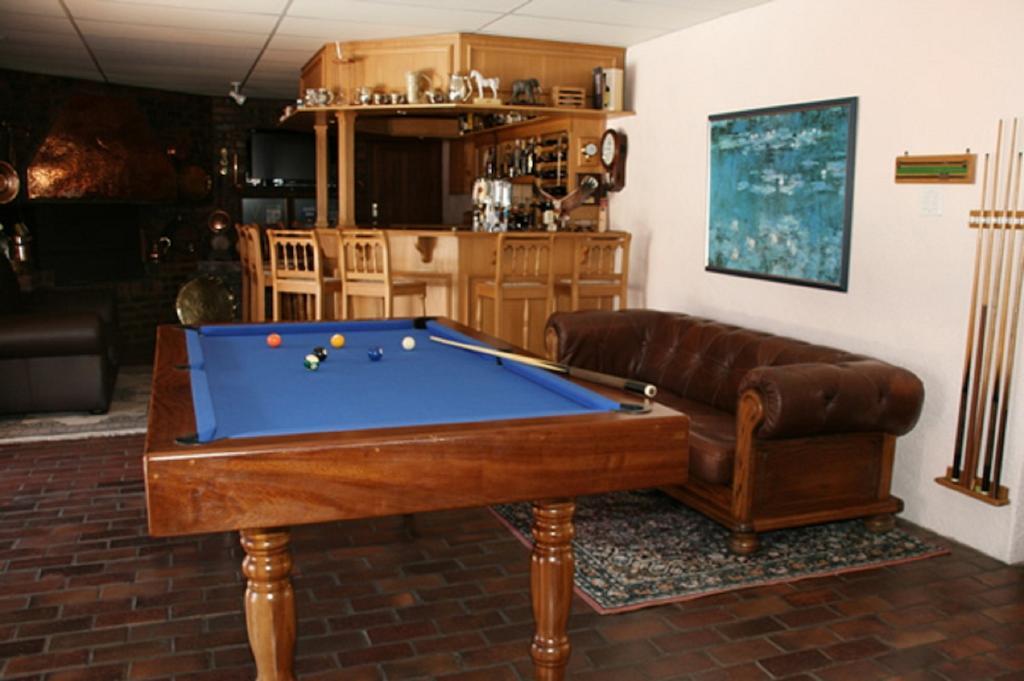 לינה וארוחת בוקר סומרסט ווסט Majorca House מראה חיצוני תמונה