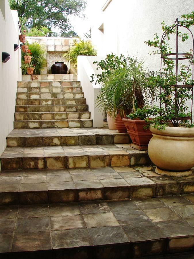 לינה וארוחת בוקר סומרסט ווסט Majorca House מראה חיצוני תמונה